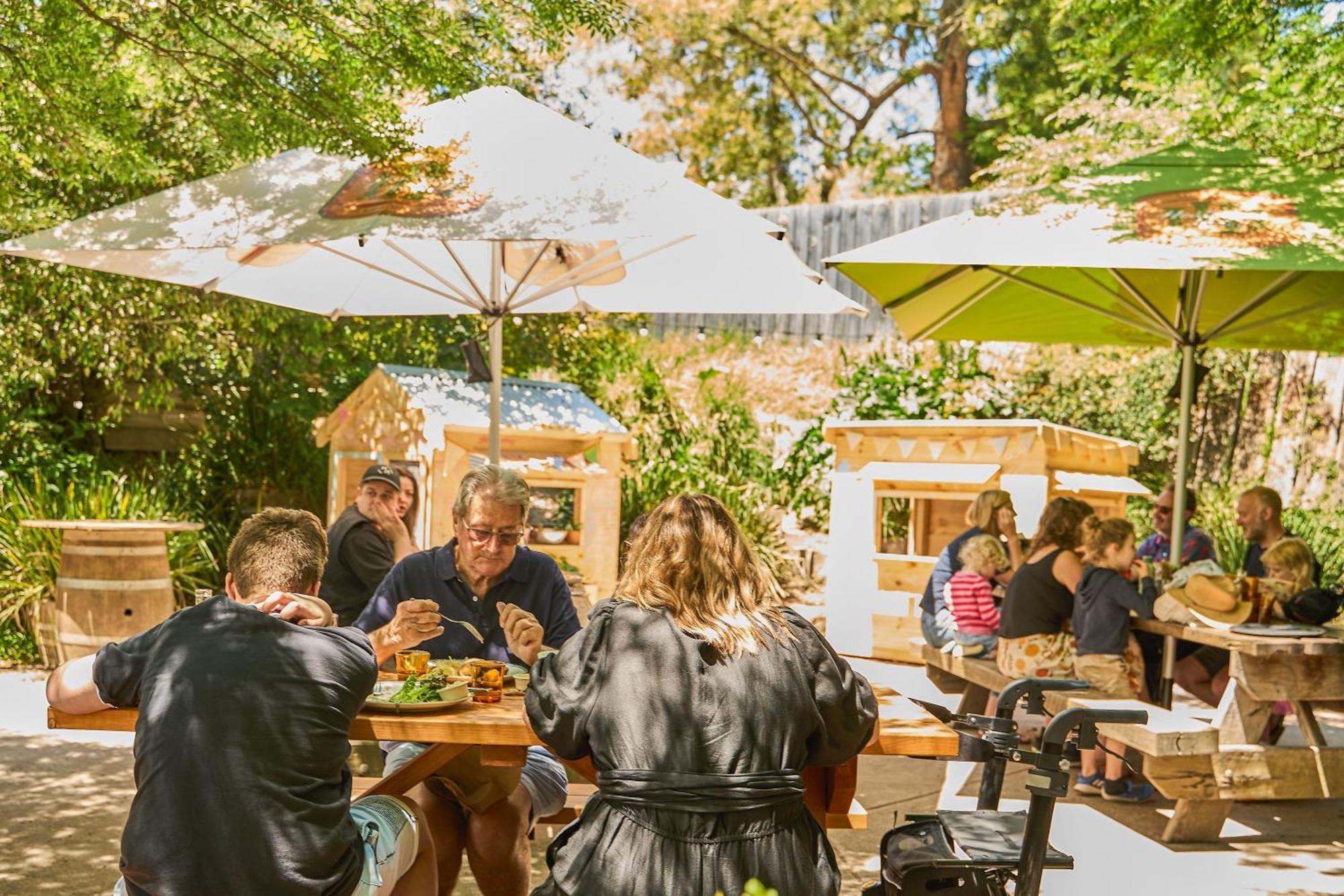 Healesville Hotel Bagian luar foto
